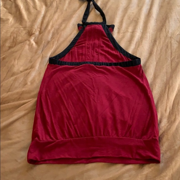 Halter top - Picture 2 of 2